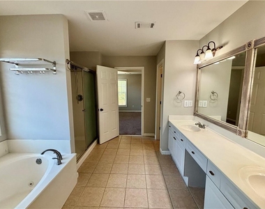 3252 Sandy Branch Lane - Photo Thumbnail 15