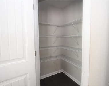 4086 Water Mill Drive - Photo Thumbnail 16