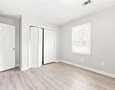 2123 Blayton Lane Se - Photo Thumbnail 11
