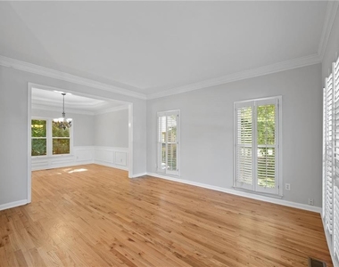 3993 Ironhill Lane - Photo Thumbnail 6