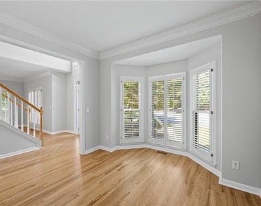 3993 Ironhill Lane - Photo Thumbnail 4