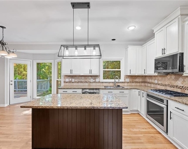 3993 Ironhill Lane - Photo Thumbnail 10