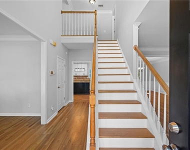 3993 Ironhill Lane - Photo Thumbnail 2