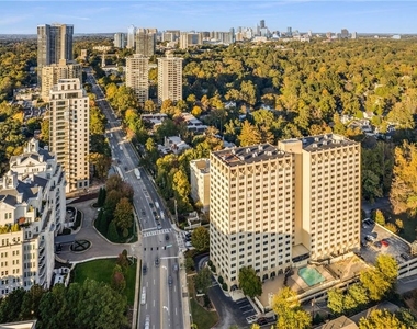 2479 Peachtree Road Ne - Photo Thumbnail 25