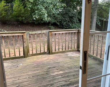 325 Bramford Way - Photo Thumbnail 30