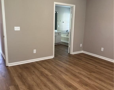 325 Bramford Way - Photo Thumbnail 23