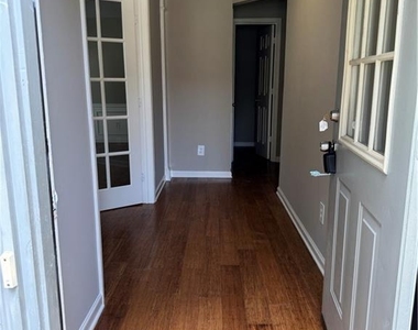 325 Bramford Way - Photo Thumbnail 1