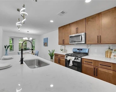 2000 Doefield Street - Photo Thumbnail 11