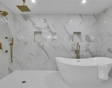 2000 Doefield Street - Photo Thumbnail 33