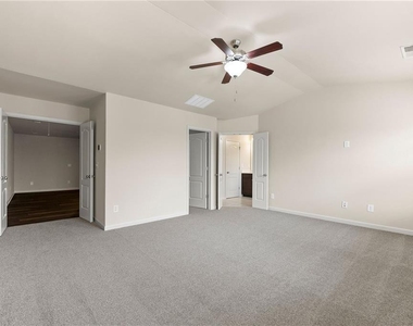 2462 Whiteoak Run Se - Photo Thumbnail 10