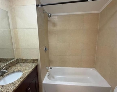 637 Parkdale - Photo Thumbnail 6