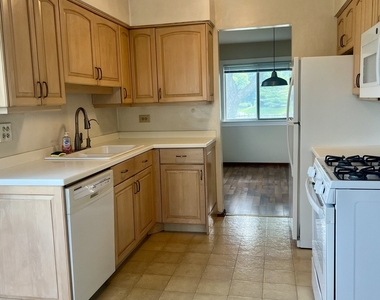1565 Coloma Court - Photo Thumbnail 1