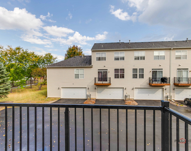 921 Summit Creek Drive - Photo Thumbnail 18