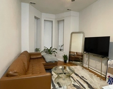 1112 W 18th Street - Photo Thumbnail 5