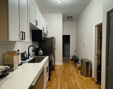 1112 W 18th Street - Photo Thumbnail 6