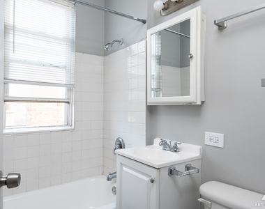 1229 E 71st Street - Photo Thumbnail 10