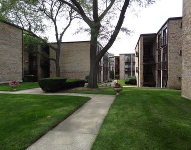 1950 Cherry Lane - Photo Thumbnail 8