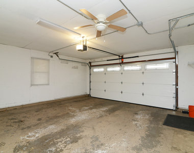 1070 Center Drive - Photo Thumbnail 26
