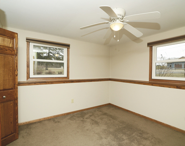 1070 Center Drive - Photo Thumbnail 21