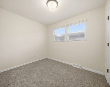 3025 140th Street - Photo Thumbnail 18
