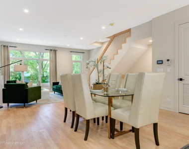 6915 N Western Avenue - Photo Thumbnail 6