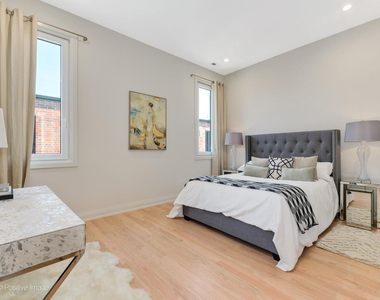6915 N Western Avenue - Photo Thumbnail 15