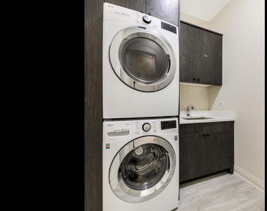 6915 N Western Avenue - Photo Thumbnail 20