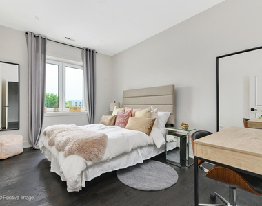 6911 N Western Avenue - Photo Thumbnail 22