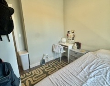 2407 W Eastwood Avenue - Photo Thumbnail 11