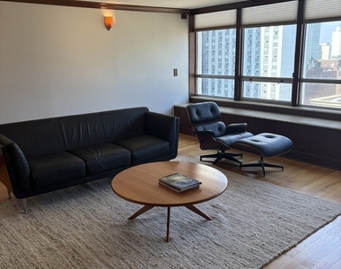 201 E Chestnut Street - Photo Thumbnail 5