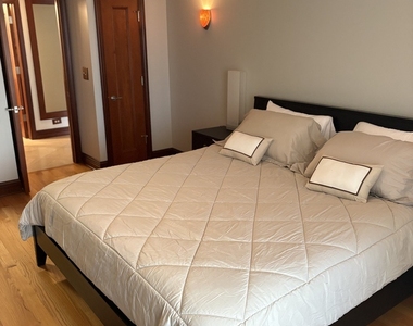 201 E Chestnut Street - Photo Thumbnail 11