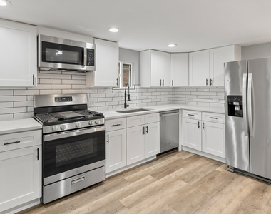 4624 N Springfield Avenue - Photo Thumbnail 7