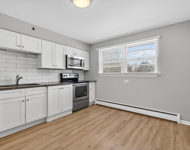 34 S Kensington Avenue - Photo Thumbnail 3