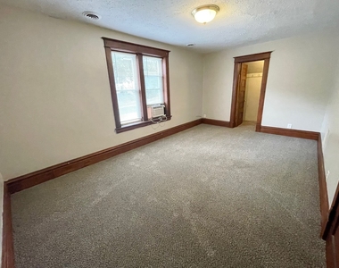 321 N Main Street - Photo Thumbnail 8