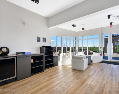 2811 Thatcher Avenue - Photo Thumbnail 28