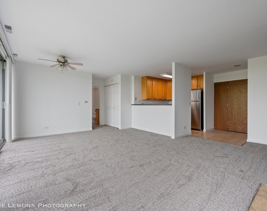 5950 Oakwood Drive - Photo Thumbnail 3