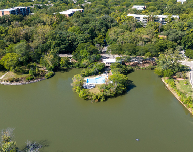 5950 Oakwood Drive - Photo Thumbnail 20