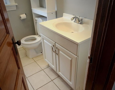 332 N West Street - Photo Thumbnail 10