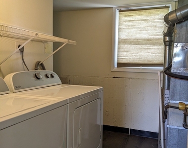 508 Bristol Lane - Photo Thumbnail 15
