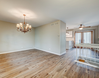 4 N Birchwood Drive - Photo Thumbnail 3