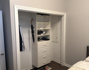 1344 N North Park Avenue - Photo Thumbnail 12