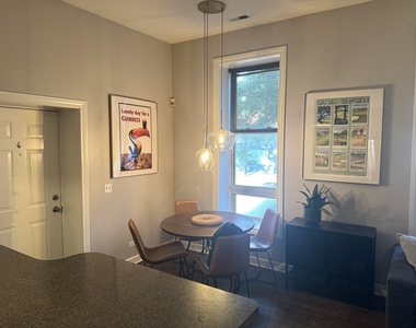1344 N North Park Avenue - Photo Thumbnail 6
