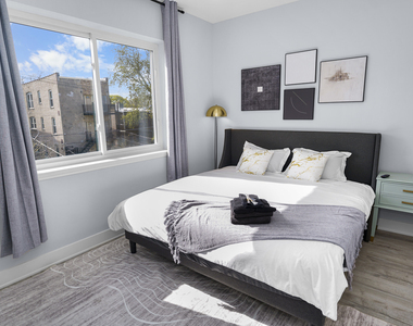 1358 S Fairfield Avenue - Photo Thumbnail 14