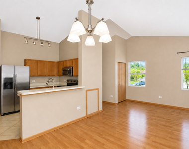 1623 Silverstone Drive - Photo Thumbnail 3