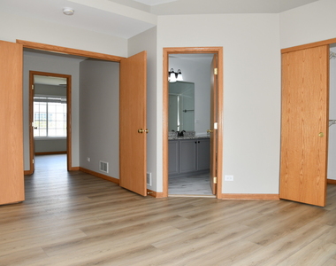 3467 Ravinia Circle - Photo Thumbnail 17
