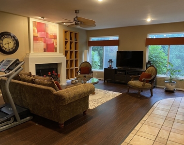 7624 Beringer Court - Photo Thumbnail 7