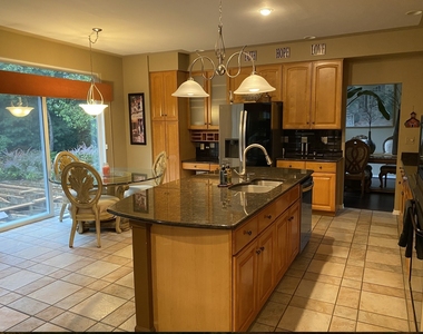 7624 Beringer Court - Photo Thumbnail 6