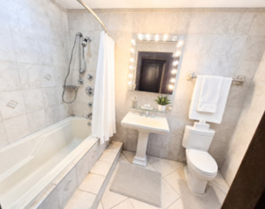 5233 S Michigan Avenue - Photo Thumbnail 9