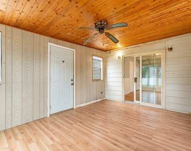 5368 Otto Place - Photo Thumbnail 8