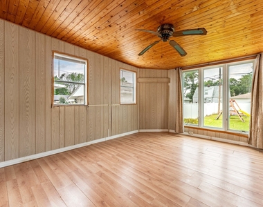 5368 Otto Place - Photo Thumbnail 7